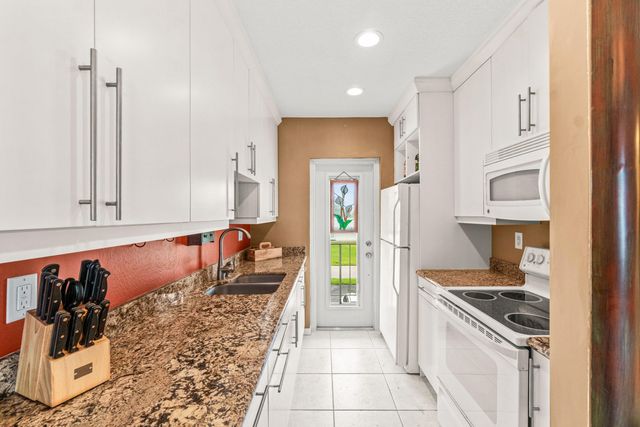 1118 Lake Terrace 217 H, Boynton Beach, FL 33426