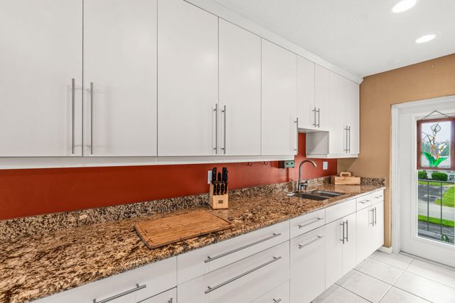 1118 Lake Terrace 217 H, Boynton Beach, FL 33426