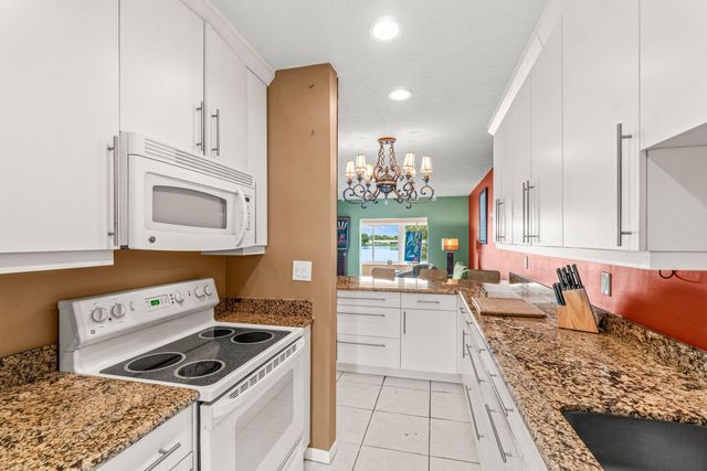 1118 Lake Terrace 217 H, Boynton Beach, FL 33426