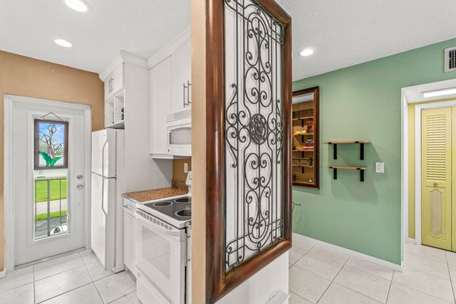 1118 Lake Terrace 217 H, Boynton Beach, FL 33426