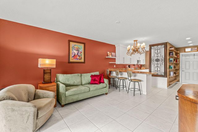 1118 Lake Terrace 217 H, Boynton Beach, FL 33426