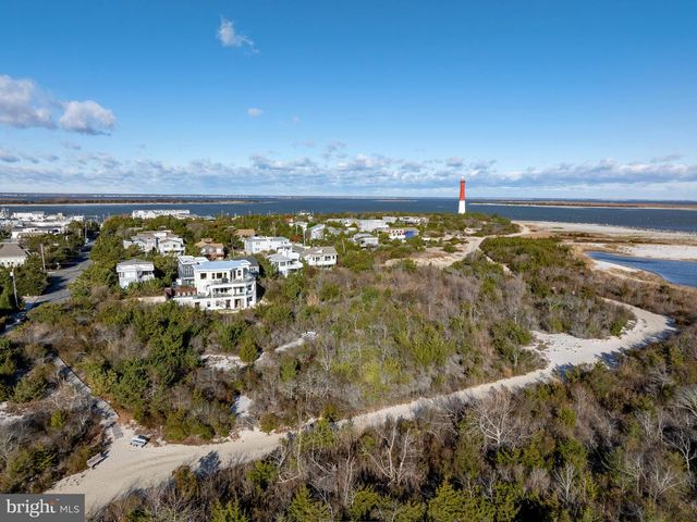 402 CENTRAL AVE, Barnegat Light, NJ 08006