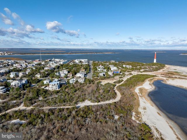 402 CENTRAL AVE, Barnegat Light, NJ 08006