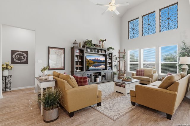 1214 NASHUA SQ, San Antonio, TX 78245