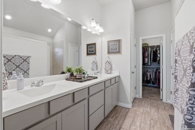 1214 NASHUA SQ, San Antonio, TX 78245