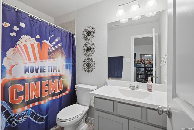 1214 NASHUA SQ, San Antonio, TX 78245