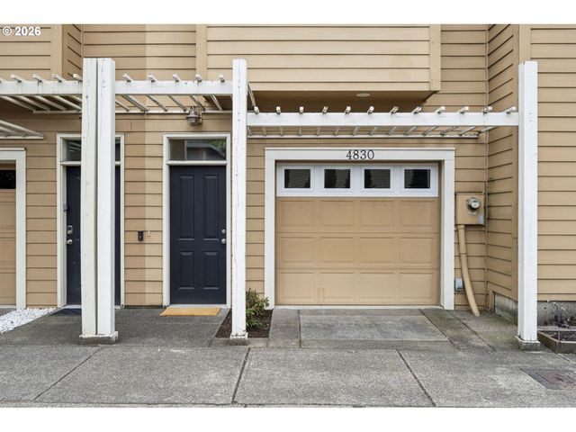 4830 Sw VIEW POINT Ter, Portland, OR 97239
