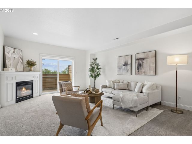 4830 Sw VIEW POINT Ter, Portland, OR 97239