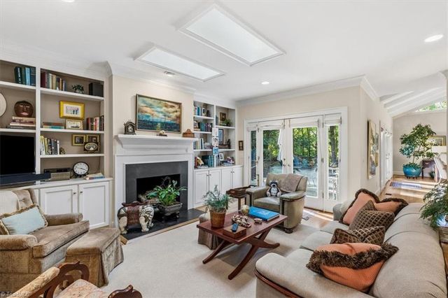 2903 Turner Grove N Drive, Greensboro, NC 27455