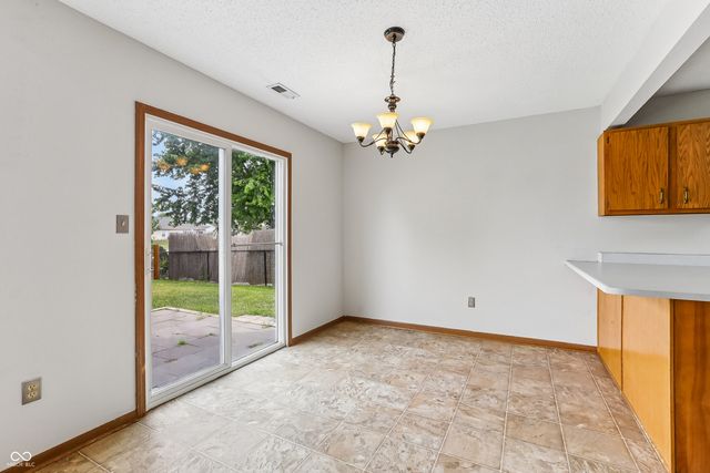 165 Harts Ford Way, Brownsburg, IN 46112