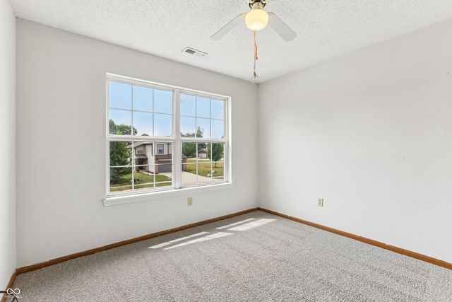 165 Harts Ford Way, Brownsburg, IN 46112