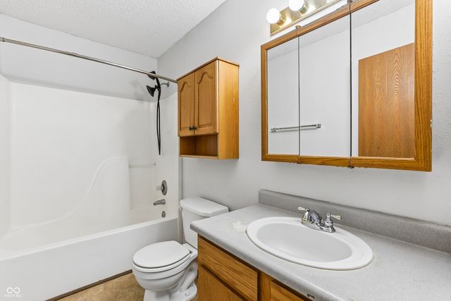 165 Harts Ford Way, Brownsburg, IN 46112