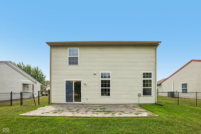 165 Harts Ford Way, Brownsburg, IN 46112