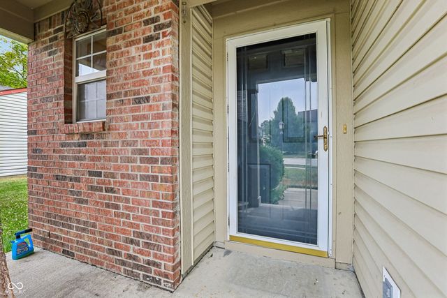 165 Harts Ford Way, Brownsburg, IN 46112
