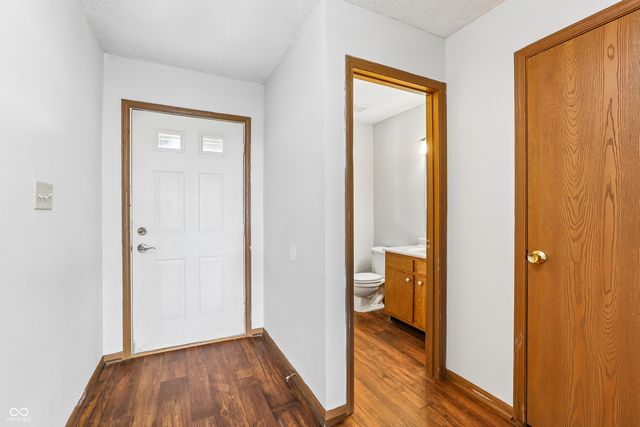 165 Harts Ford Way, Brownsburg, IN 46112