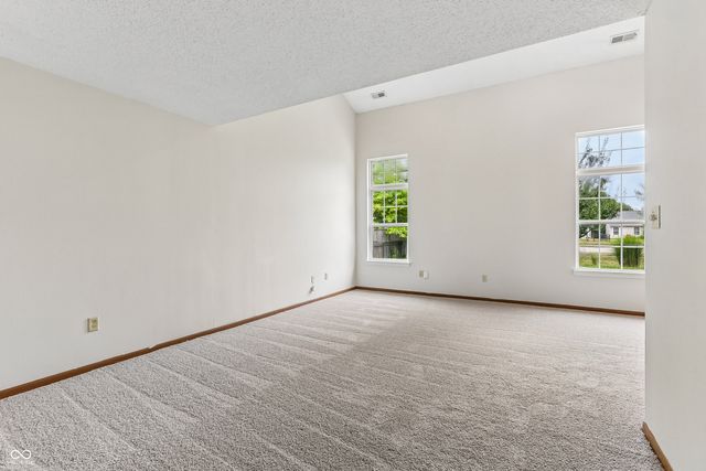 165 Harts Ford Way, Brownsburg, IN 46112
