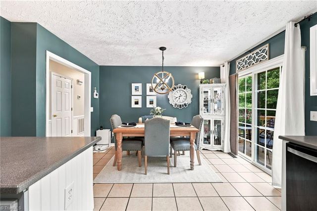 270 Bridgewater Road, Mount Airy, NC 27030