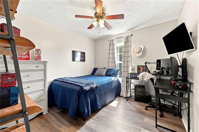 270 Bridgewater Road, Mount Airy, NC 27030