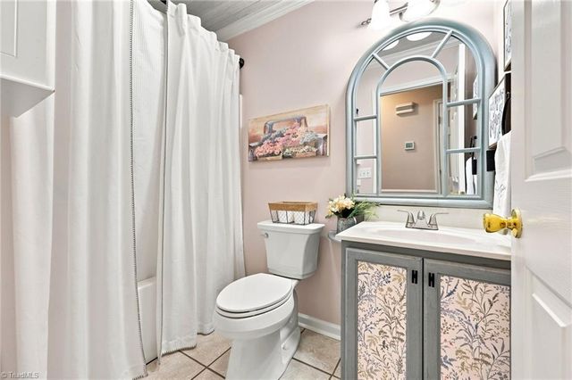 270 Bridgewater Road, Mount Airy, NC 27030