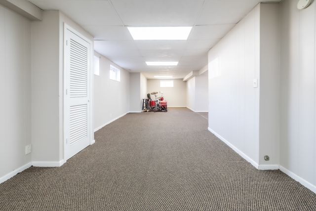 489 Division Street, Elgin, IL 60120