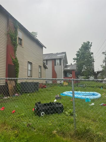 429 7th Avenue W, Huntington, WV 25701