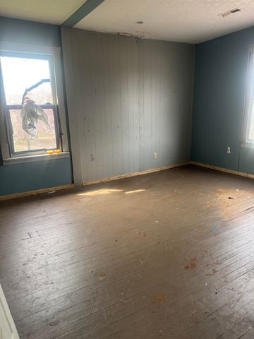 429 7th Avenue W, Huntington, WV 25701