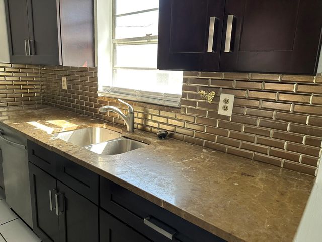1705 Adams Street 1705, Hollywood, FL 33020
