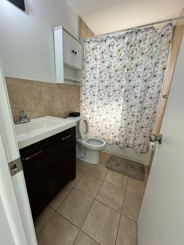 1705 Adams Street 1705, Hollywood, FL 33020