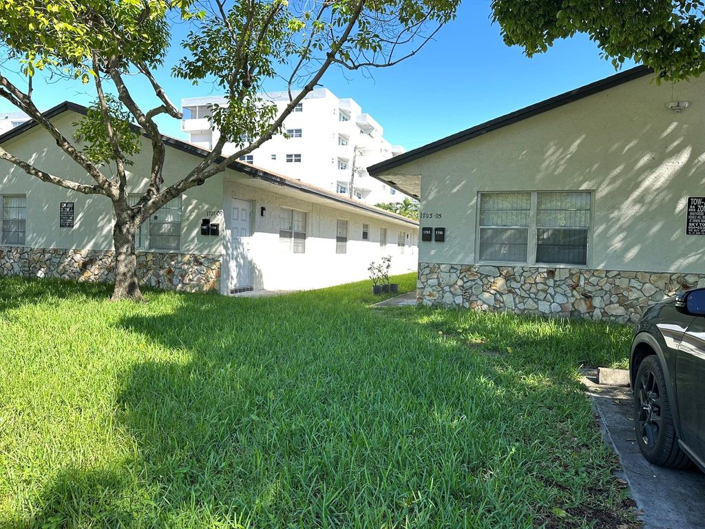 1705 Adams Street 1705, Hollywood, FL 33020
