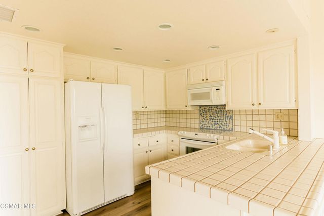 32355 Saddle Mountain Drive, Westlake Village, CA 91361