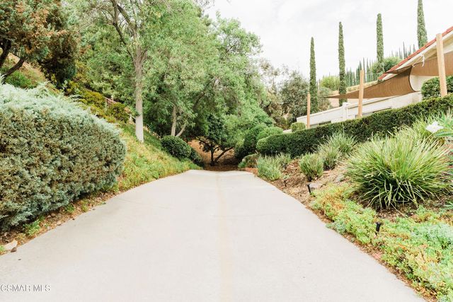 32355 Saddle Mountain Drive, Westlake Village, CA 91361