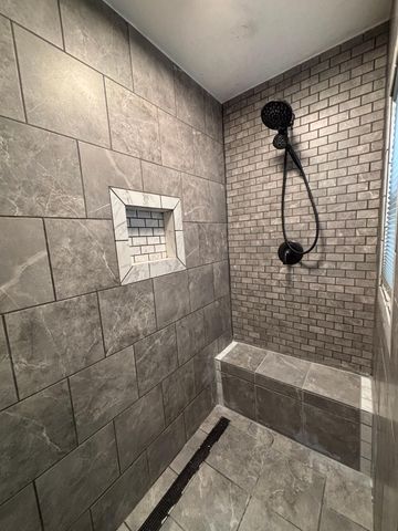 5523 Madison Avenue, Hudsonville, MI 49426