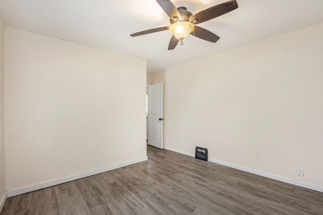 5523 Madison Avenue, Hudsonville, MI 49426