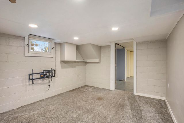 5523 Madison Avenue, Hudsonville, MI 49426