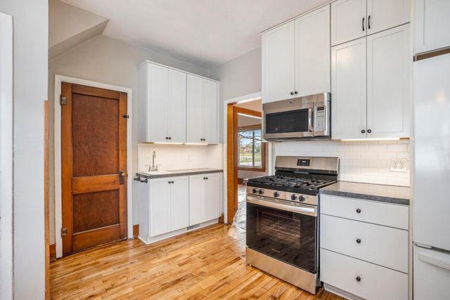 5523 Madison Avenue, Hudsonville, MI 49426