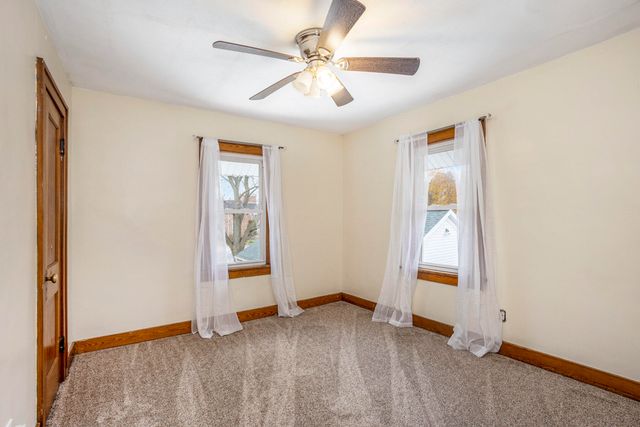 5523 Madison Avenue, Hudsonville, MI 49426