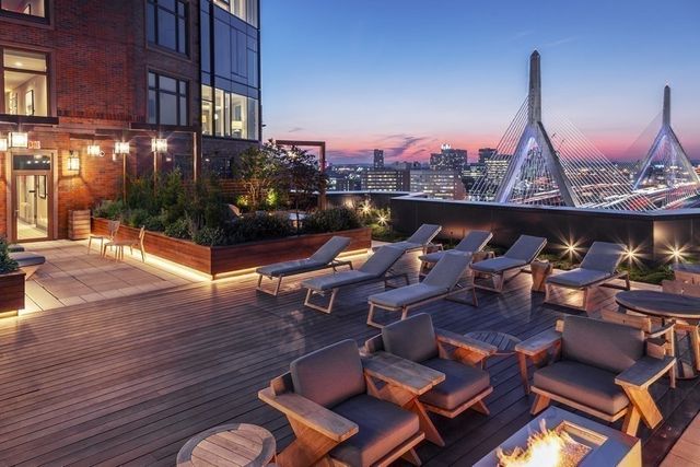 100 Lovejoy Wharf 11D, Boston, MA 02114