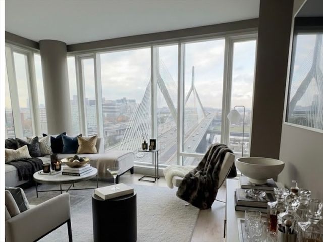 100 Lovejoy Wharf 11D, Boston, MA 02114