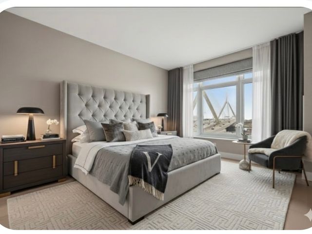 100 Lovejoy Wharf 11D, Boston, MA 02114