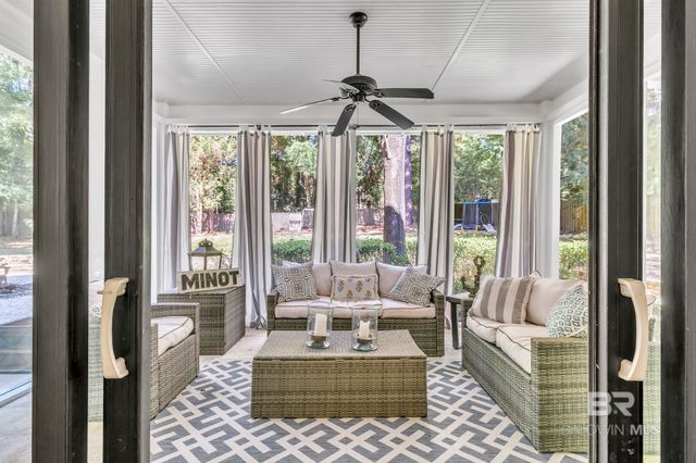 1106 Old County Road, Daphne, AL 36526