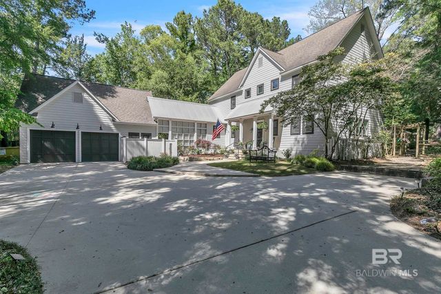 1106 Old County Road, Daphne, AL 36526