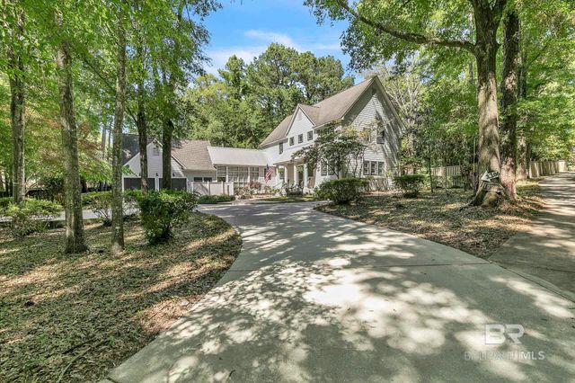 1106 Old County Road, Daphne, AL 36526