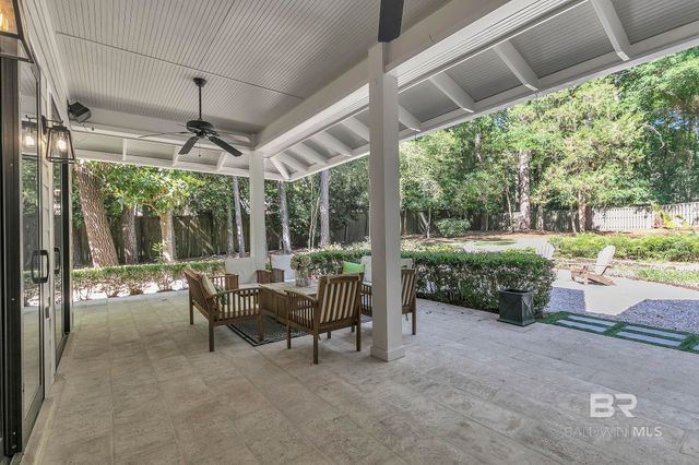 1106 Old County Road, Daphne, AL 36526