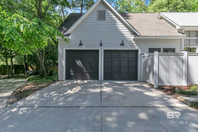 1106 Old County Road, Daphne, AL 36526