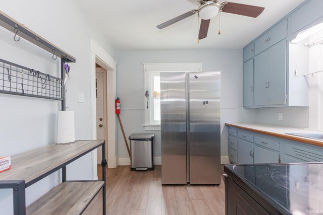 221 W Memorial Drive, Muncie, IN 47302