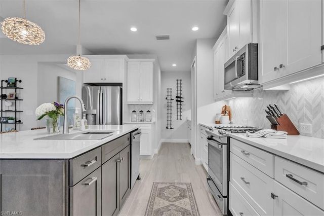 13585 Heritage Preserve DR, Fort Myers, FL 33905