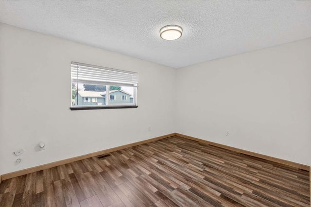 14015 E BROADWAY Ave, Spokane, WA 99216