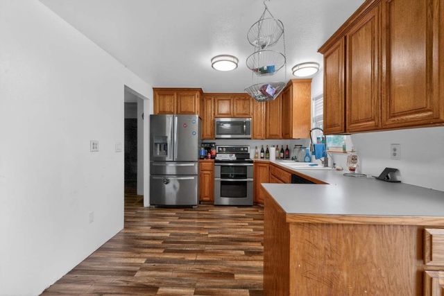 14015 E BROADWAY Ave, Spokane, WA 99216