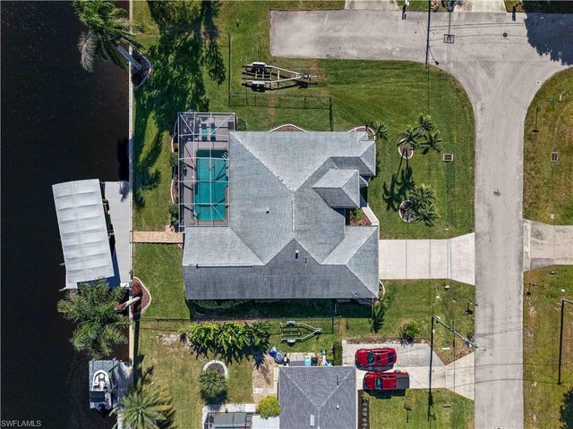 1409 SE 20th CT, Cape Coral, FL 33990