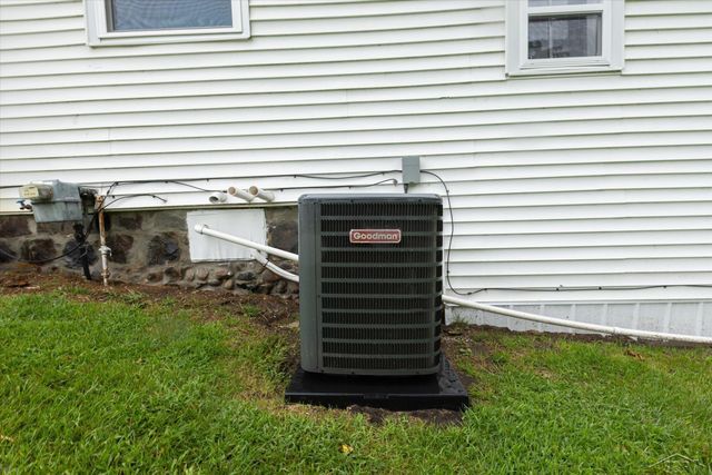 716 N Cass Avenue, Vassar, MI 48768